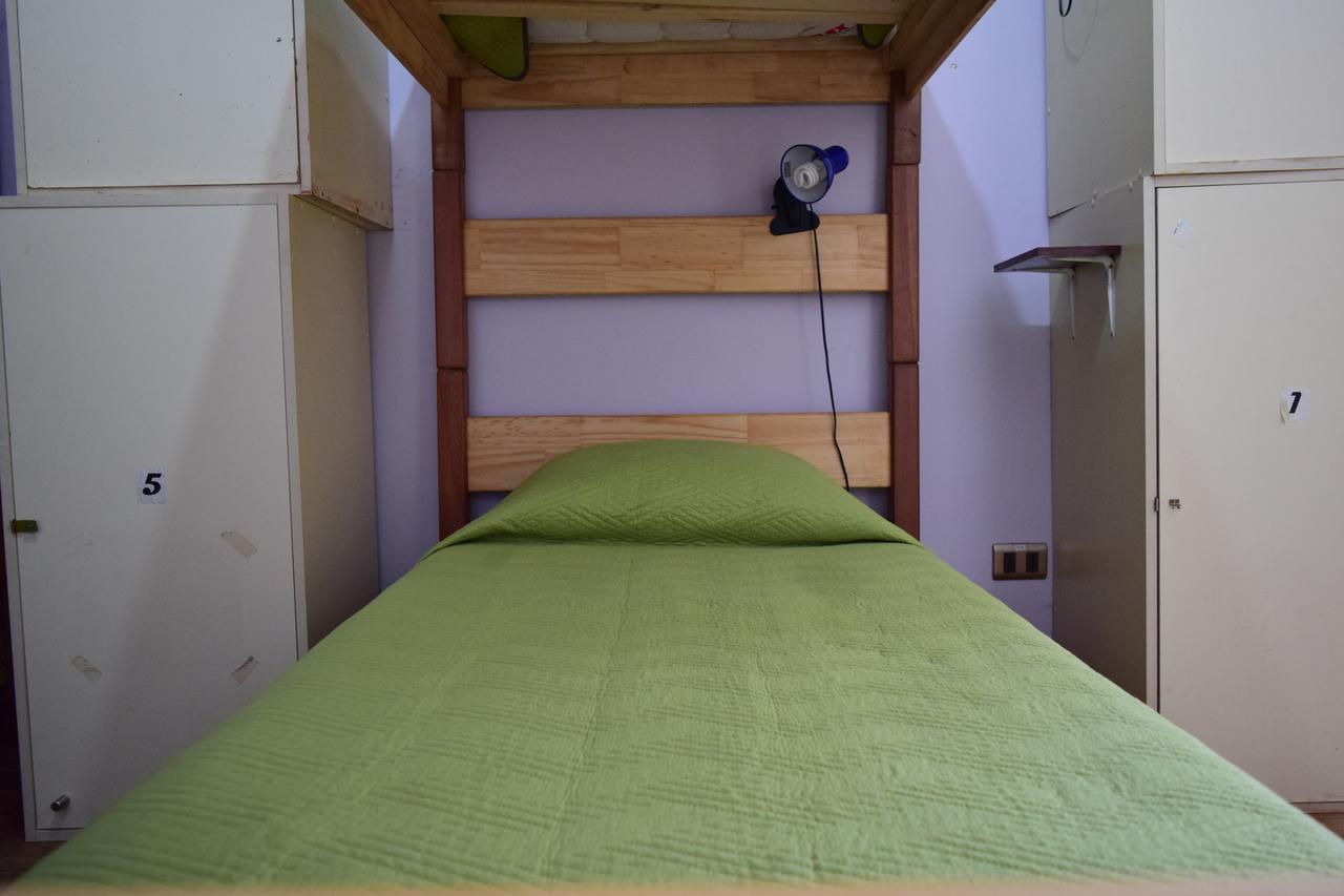بيت شباب Santiago Backpackers المظهر الخارجي الصورة